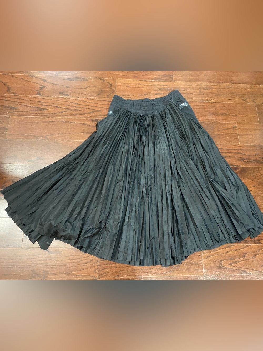 Nike x Sacai Womens Pleated Skirt CV5713-010 Black Size Large RARE